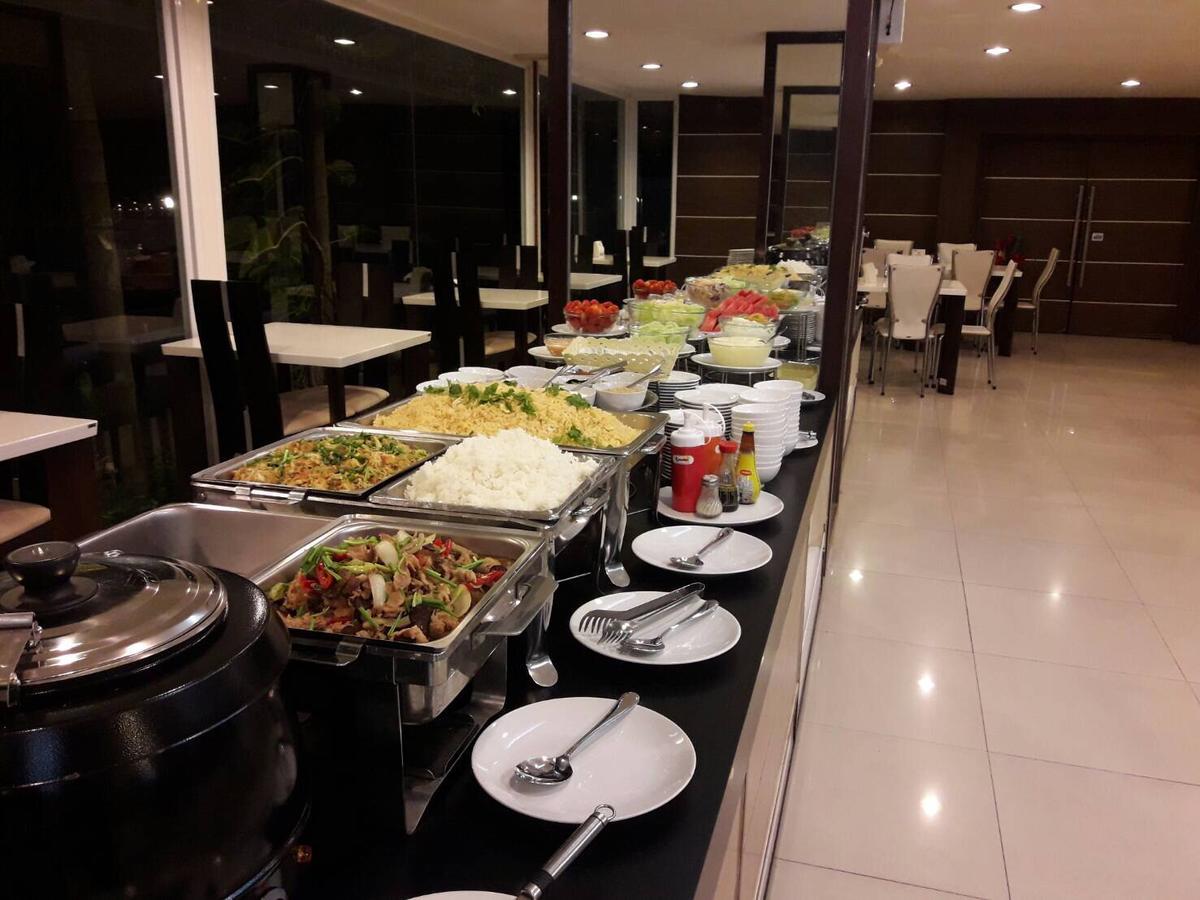The Residence Prachinburi 304 Luaran gambar