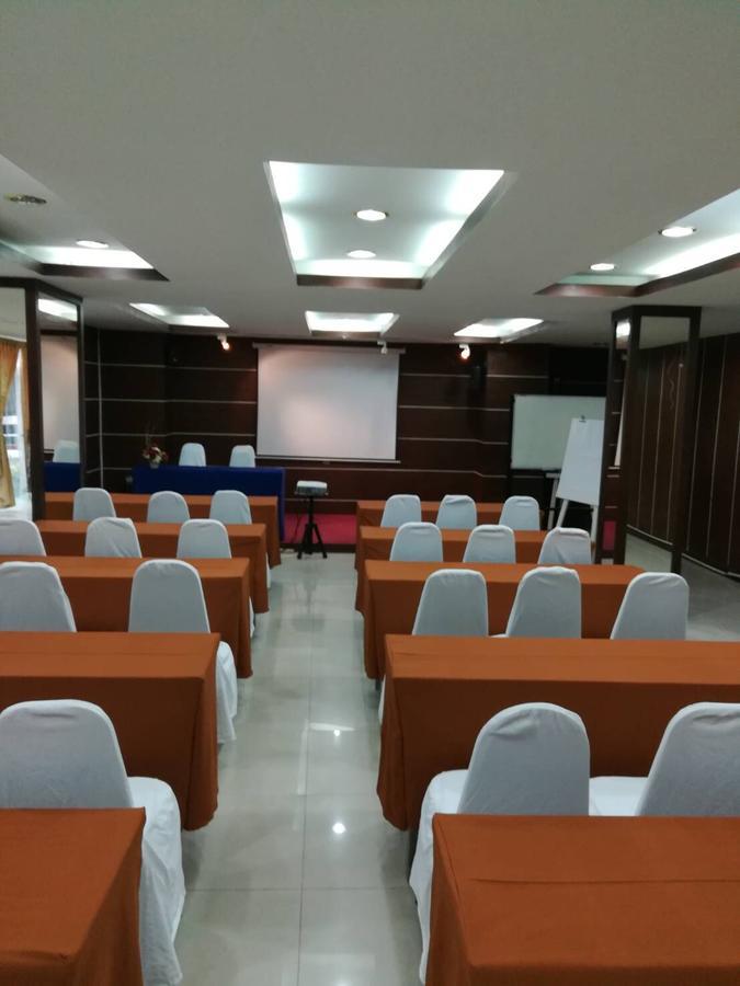 The Residence Prachinburi 304 Luaran gambar